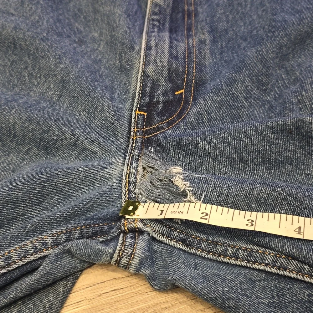 Levis 550 44 Waist 32 Length Frayed at Zipper Mens Jeans Pants Used Flaw - Picture 7 of 7